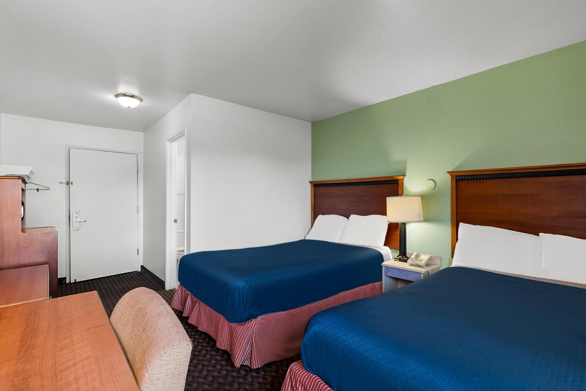 Americas Best Value Inn - Lincoln Airport Exterior photo