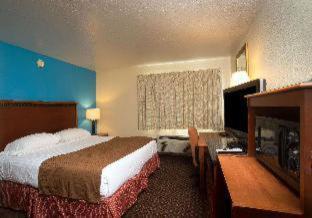 Americas Best Value Inn - Lincoln Airport Room photo